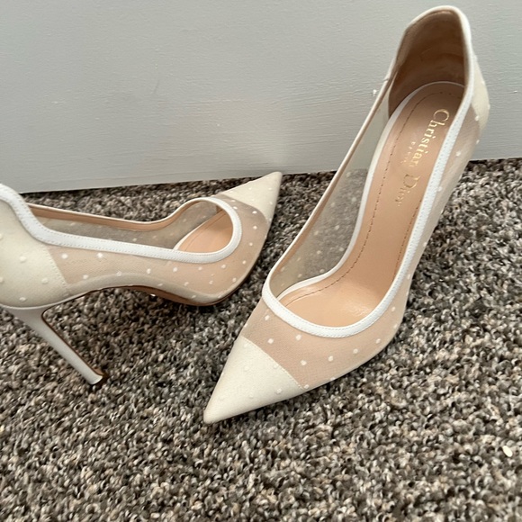CHRISTIAN DIOR PUMPS white polka dot - Picture 6 of 7